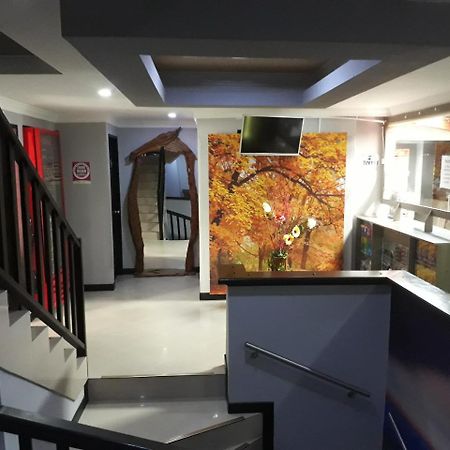 Hotel Calipso מרינייה מראה חיצוני תמונה