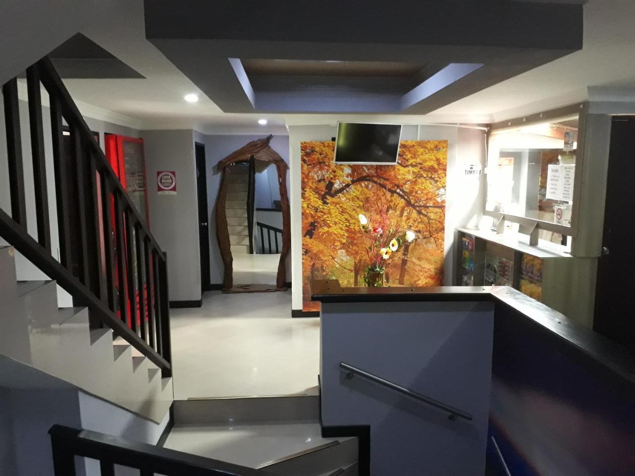 Hotel Calipso מרינייה מראה חיצוני תמונה
