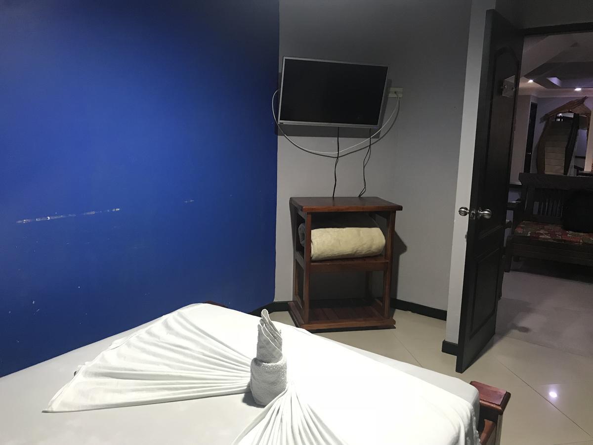 Hotel Calipso מרינייה מראה חיצוני תמונה