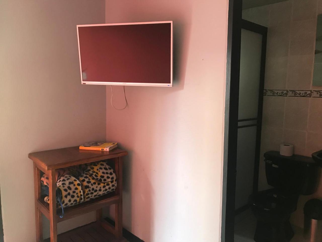 Hotel Calipso מרינייה מראה חיצוני תמונה